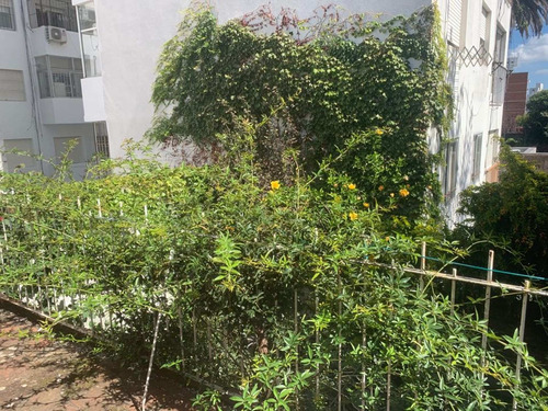 Casa 5 Dormitorios, C/gje A Reciclar En Pocitos