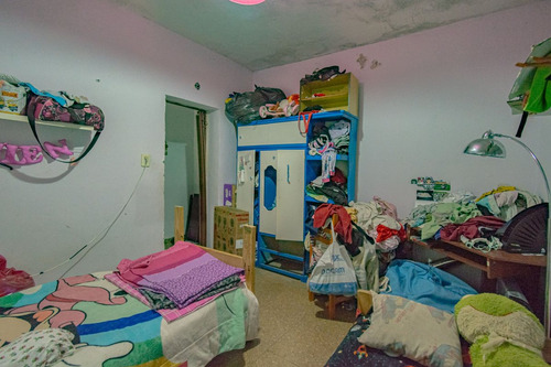 Venta Casa 4 Ambientes Jardin Y Potencial Terraza
