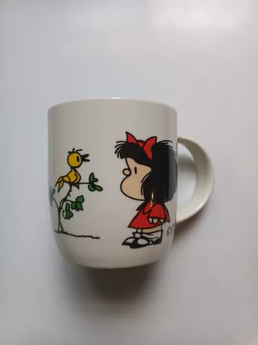 Taza de Mafalda Rosada con Empaque (Cajita) #1