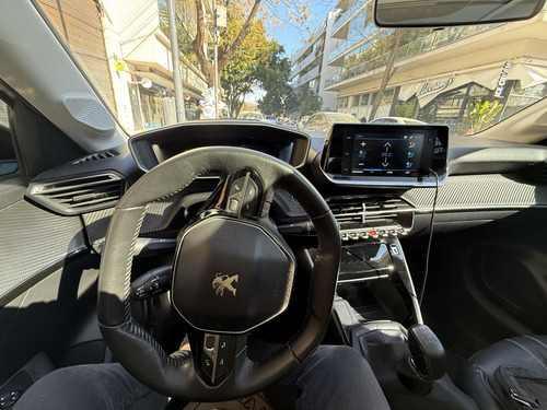Peugeot 208 Allure manual