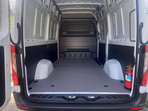 Imagen 9 de 13 de Mercedes-benz Sprinter 316 V2 Furgon 2022