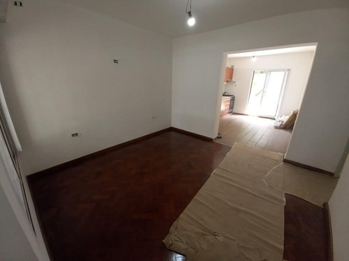 Casa A Terminar + Ph En Planta Alta Independiente En Venta En Munro