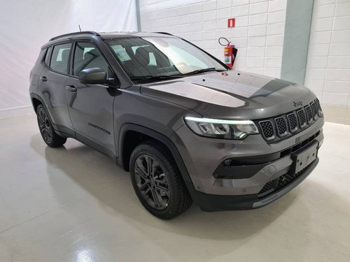 Imagem 3 de 12 de Jeep Compass 1.3 T270 Turbo Flex Longitude 80 Anos At6