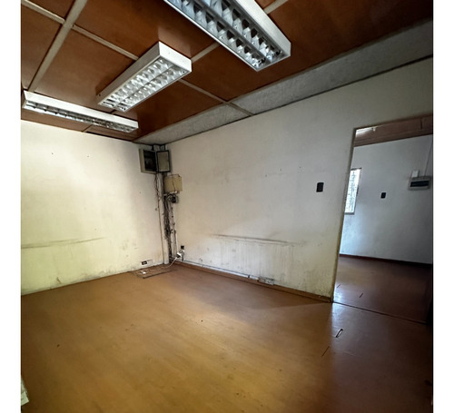 Arriendo De Bodega Con Excelente Ubicación Metro Einstein