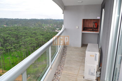 Imagen 4 de 30 de Lindisimo Edificio Con Todos Los Servicios