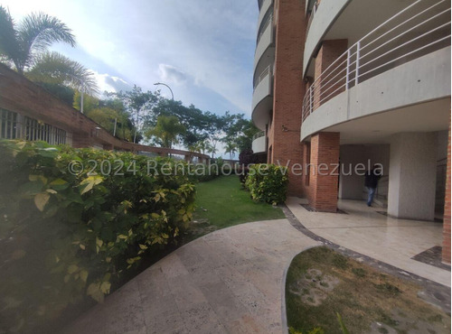 Apartamento En Alquiler En Lomas Del Sol 24-21217as