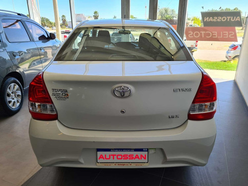 Toyota Etios 4ptas 2019