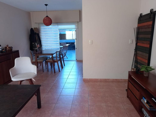 Gran Oportunidad - Venta De Apartamento En Excelente Estado