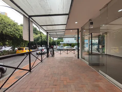 Local En Arriendo En La Riviera. Cod A28827