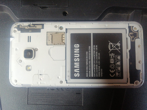 Samsung Galaxy J3 (sm-j320m) Con Detalle
