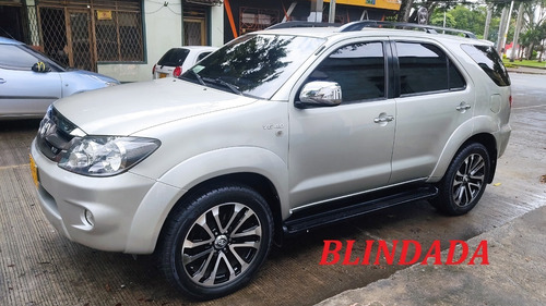Imagen 1 de 9 de Toyota Fortuner 4*4 Blindaje 3 2008 Mecanica