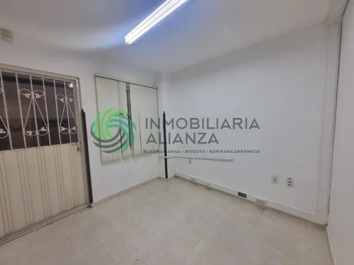 Local En Arriendo En Quinta Granada. Cod A17001