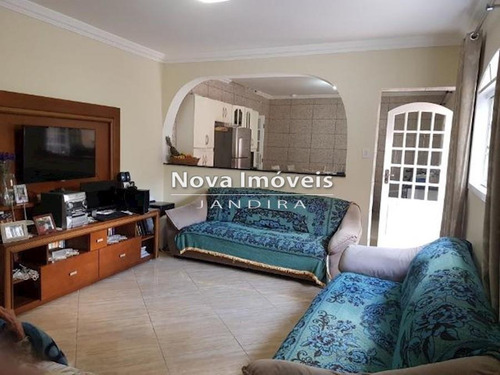 Imagem 13 de 19 de Casa Em Jandira Rua Itaquiti - 1351