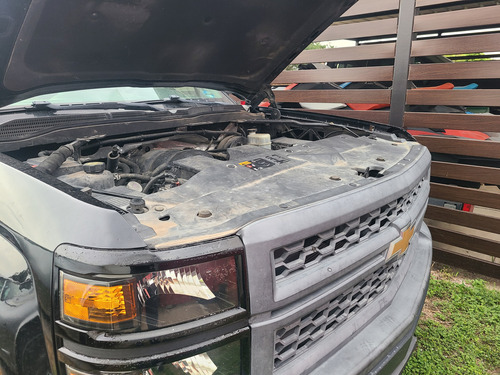 Chevrolet Silverado 4.3 1500 Cab Regular V6/ Man Aa Cd At