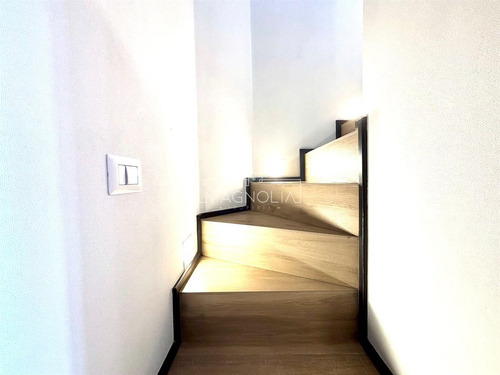 Departamento En Venta De 2 Dorm. En Las Condes