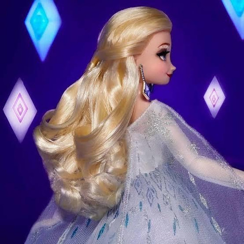 Disney Style Series Elsa Frozen De Colección Con Base