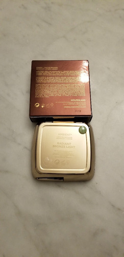Hourglass Ambient Lighting Bronzer Tono:radiant Bronze Light