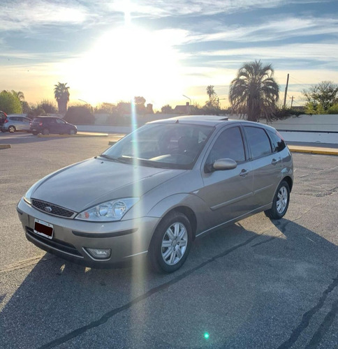 Ford Focus Ghia Full Techo .cuero Asiento Eléctrico. Luces