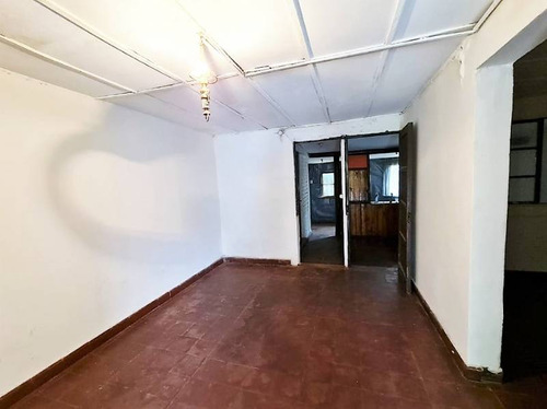 Casa En Sector Maipú Con Bernardo Ohiggins, Comuna De Buin