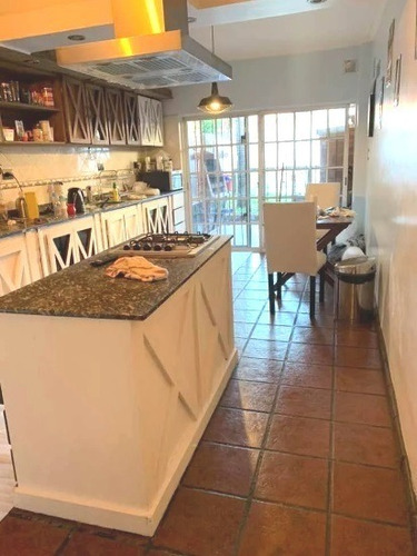 Imagen 2 de 6 de Duplex En Venta En Ituzaingo Norte