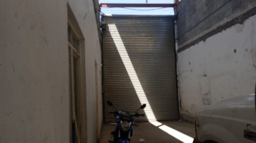 Bodega Comercial En Venta En Francisco González Bocanegra En Monterrey