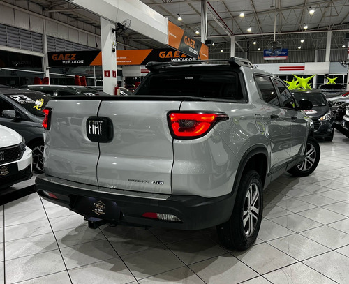 Fiat Toro 1.8 16v Freedom Flex 4x2 Aut. 4p