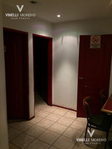 Local 1300 M2 Cubiertos 3 Meses De Gracia