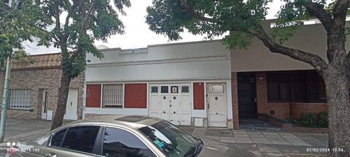 Casa Para 2 Familias Con Parrilla Patio Cochera Y Terraza