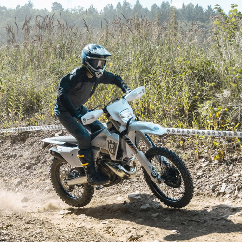 Moto Husqvarna Te 300 Pro 2t 2025 - Palermo Bikes