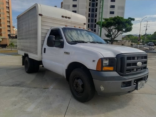 Imagen 6 de 10 de Ford Triton 350