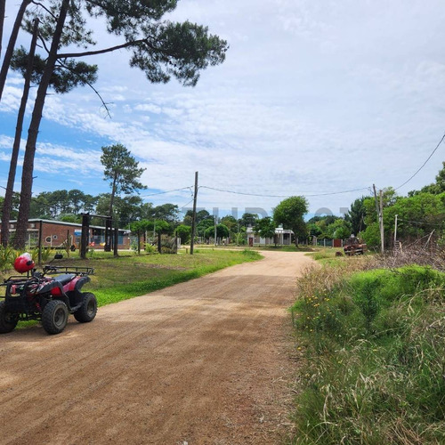 Terreno De 800 Metros En Parque Del Plata Norte