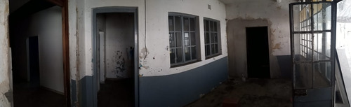 Galpón Deposito Y Oficina En Caba! Oportunidad A Precio Único! ¡dueño Directo! Sin Comisión Inmobiliaria! ¡entrega Inmediata! Calle Crespo
