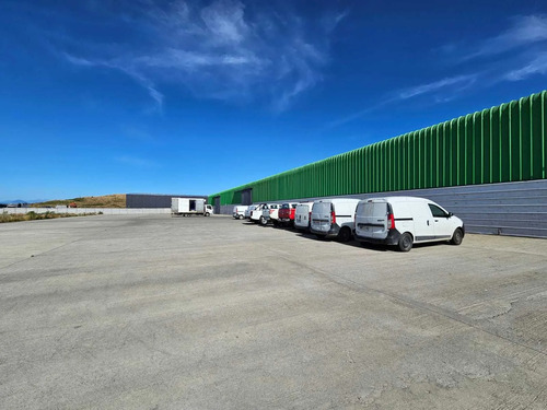 Venta Amplia Bodega (75316)