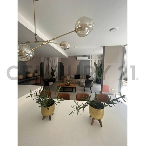 Arriendo Studio Amoblado Año 2022 Metro P. Almagro
