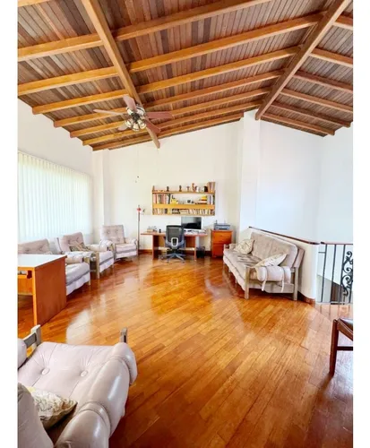Casa El Poblado Castropol