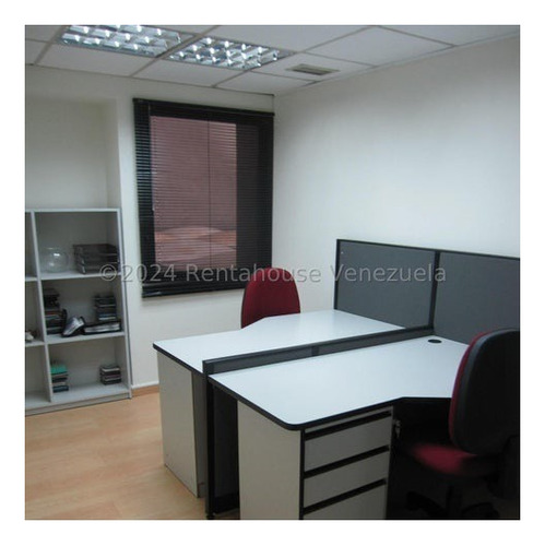 LG Alquilo Cómoda Oficina Chacao
