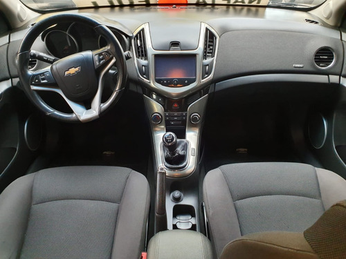 Imagen 14 de 15 de Chevrolet Cruze Lt 1.8 2015