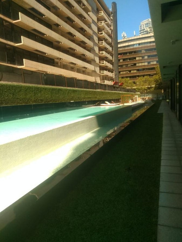 Imagen 17 de 19 de Departamento En Venta De 2 Ambientes En Puerto Madero
