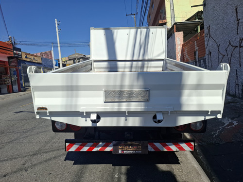 Kia Bongo 2.5 Std 4x2 Rs Turbo S/ Carroceria 2p