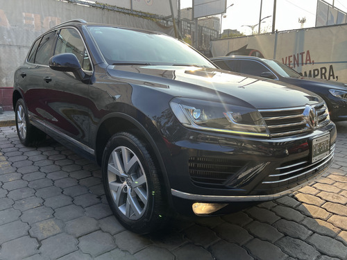 Volkswagen Touareg 3.0 V6 Tdi At