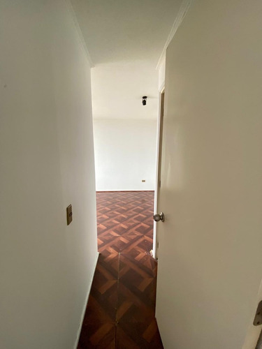 Arriendo Económico Departamento En Edificio Diego Portales