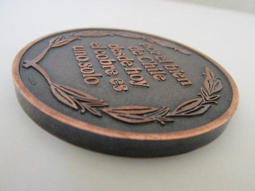 Antigua Medalla Fundacion De Codelco Chile Año 1976 Escasa (Usado)