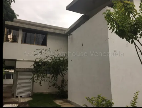 Vendo Casa Quinta Lecheria.