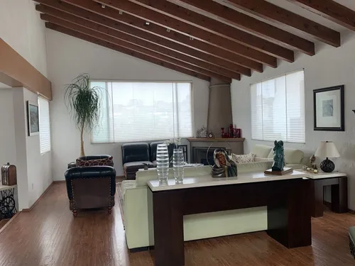 Moderna Casa Lista Para Entrar Calle Cerrada Con Vigilancia