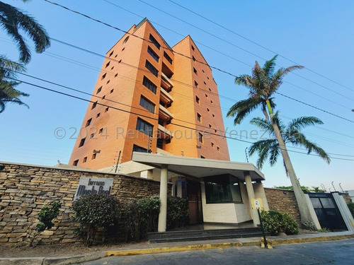 Acogedor Y Comodo Apartamento En Alquiler Este De Barquisimeto. Urbanizacion Monte Real 24-19513 As-m 