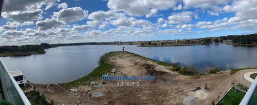 Imagen 2 de 12 de Excelente Apartamento Con Renta En Carrasco Boating Cw182952