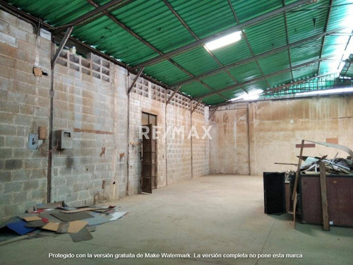 Imagen 11 de 13 de Johanna Castillo Vende Galpon En San Blas