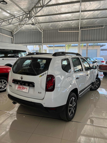 Imagen 4 de 23 de Renault Duster 2018 1.6 Ph2 4x4 Dakar 110cv