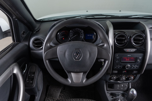 Imagen 10 de 14 de Renault Oroch Outsider