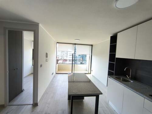 Departamento En Arriendo De 2d 1b En La Cisterna